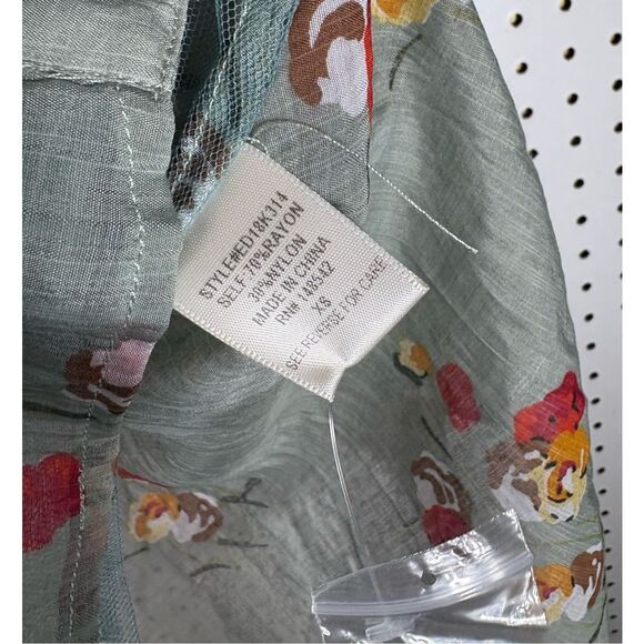 Arrata Silent Journey Mia Grace blouse size Xs - Picture 5 of 7